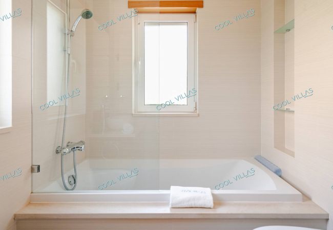 Villa à Almancil - Crest 5 - 8 Pax  Golf/Beach Swimming pool Villa à Almancil - Crest 5 - 8 Pax  Golf/Beach Swimming pool