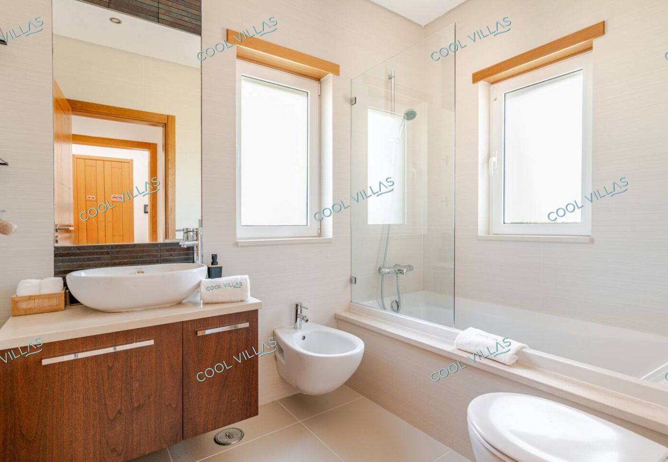 Villa à Almancil - Crest 5 - 8 Pax  Golf/Beach Swimming pool Villa à Almancil - Crest 5 - 8 Pax  Golf/Beach Swimming pool