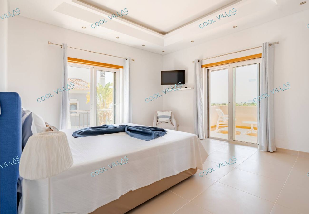 Villa à Almancil - Crest 5 - 8 Pax  Golf/Beach Swimming pool Villa à Almancil - Crest 5 - 8 Pax  Golf/Beach Swimming pool