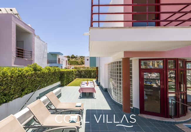 Villa em Albufeira - Villa AcquaMarina - waterfront 5 bedr villa Villa em Albufeira - Villa AcquaMarina - waterfront 5 bedr villa