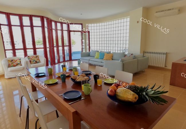 Villa em Albufeira - Villa AcquaMarina - waterfront 5 bedr villa Villa em Albufeira - Villa AcquaMarina - waterfront 5 bedr villa