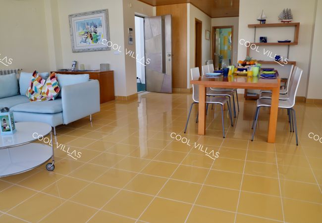 Villa em Albufeira - Villa AcquaMarina - waterfront 5 bedr villa Villa em Albufeira - Villa AcquaMarina - waterfront 5 bedr villa