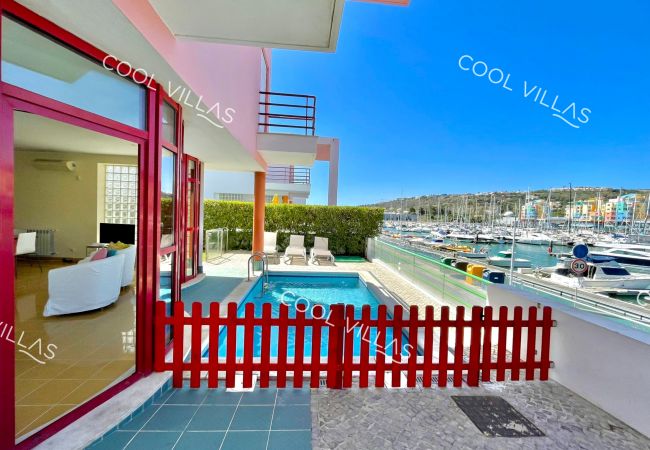 Villa em Albufeira - Villa AcquaMarina - waterfront 5 bedr villa Villa em Albufeira - Villa AcquaMarina - waterfront 5 bedr villa