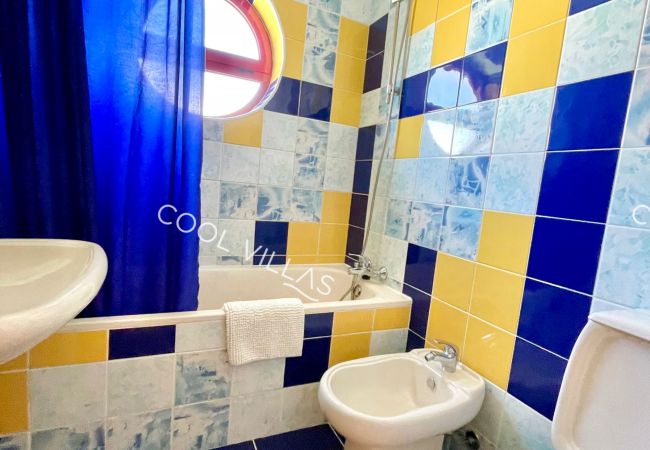 Villa em Albufeira - Villa AcquaMarina - waterfront 5 bedr villa Villa em Albufeira - Villa AcquaMarina - waterfront 5 bedr villa