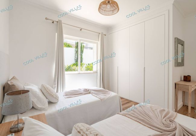 Villa em Albufeira - Orquidea Senses - 8 Pax - Sea View Villa em Albufeira - Orquidea Senses - 8 Pax - Sea View