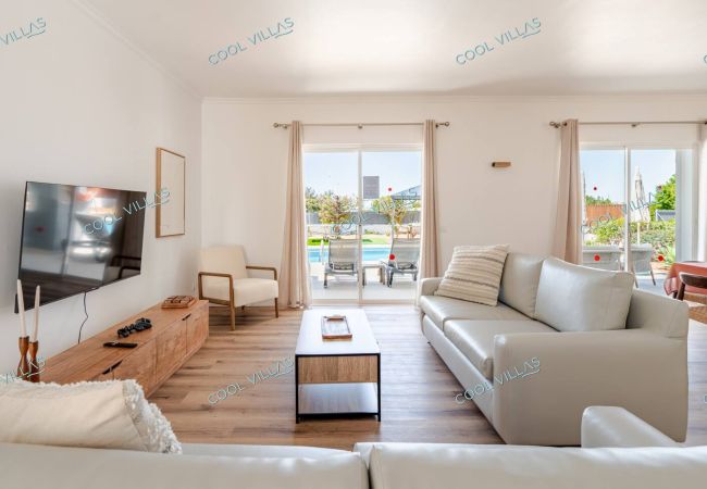 Villa em Albufeira - Orquidea Senses - 8 Pax - Sea View Villa em Albufeira - Orquidea Senses - 8 Pax - Sea View