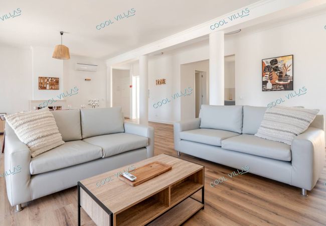 Villa em Albufeira - Orquidea Senses - 8 Pax - Sea View Villa em Albufeira - Orquidea Senses - 8 Pax - Sea View