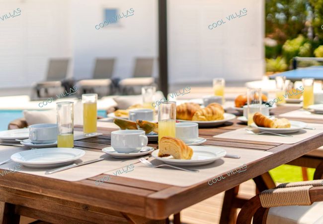 Villa em Albufeira - Orquidea Senses - 8 Pax - Sea View Villa em Albufeira - Orquidea Senses - 8 Pax - Sea View