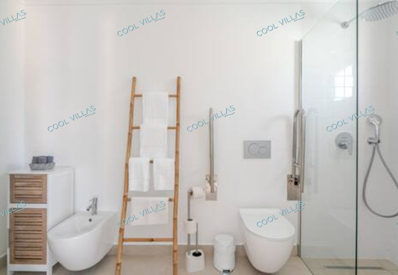 Villa em Albufeira - Orquidea Senses - 8 Pax - Sea View Villa em Albufeira - Orquidea Senses - 8 Pax - Sea View