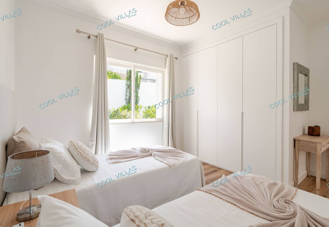 Villa em Albufeira - Orquidea Senses - 8 Pax - Sea View Villa em Albufeira - Orquidea Senses - 8 Pax - Sea View