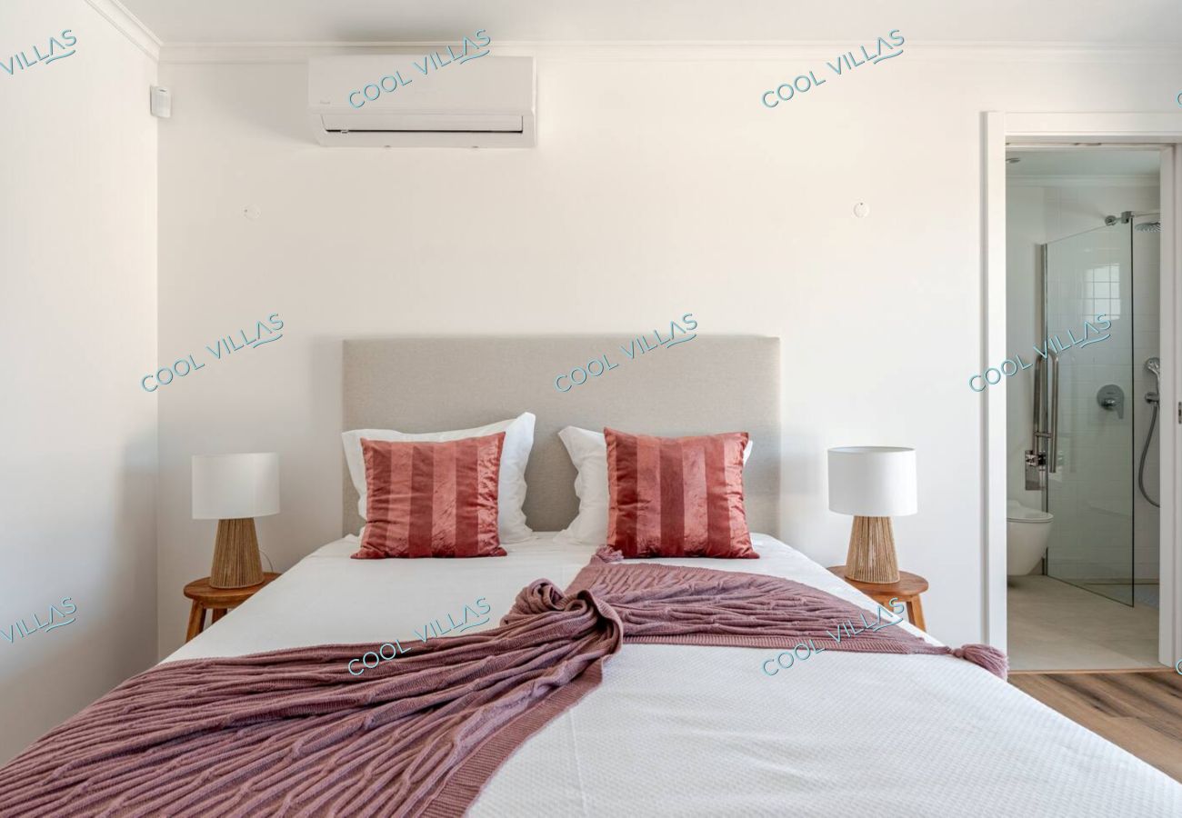 Villa em Albufeira - Orquidea Senses - 8 Pax - Sea View Villa em Albufeira - Orquidea Senses - 8 Pax - Sea View