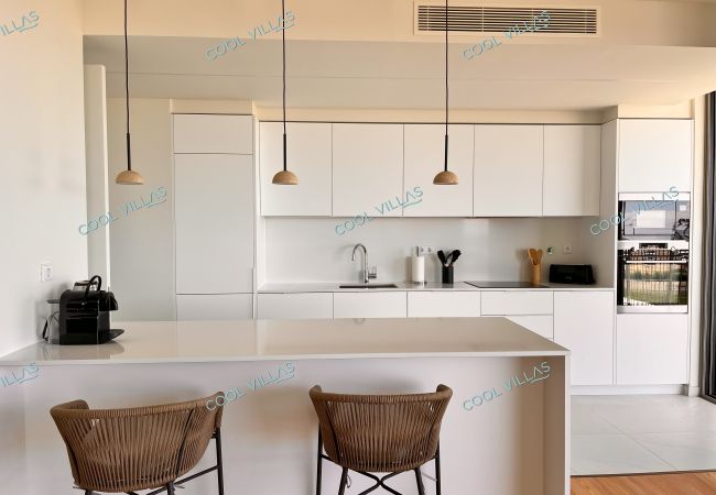 Apartamento em Armação de Pêra - BeachFront Apartment - 4 pax - swimming pool Apartamento em Armação de Pêra - BeachFront Apartment - 4 pax - swimming pool