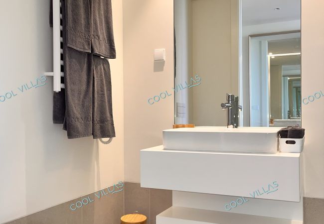 Apartamento em Armação de Pêra - BeachFront Apartment - 4 pax - swimming pool Apartamento em Armação de Pêra - BeachFront Apartment - 4 pax - swimming pool