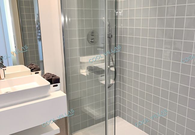 Apartamento em Armação de Pêra - BeachFront Apartment - 4 pax - swimming pool Apartamento em Armação de Pêra - BeachFront Apartment - 4 pax - swimming pool