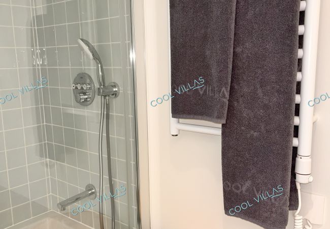 Apartamento em Armação de Pêra - BeachFront Apartment - 4 pax - swimming pool Apartamento em Armação de Pêra - BeachFront Apartment - 4 pax - swimming pool