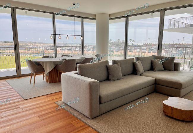 Apartamento em Armação de Pêra - BeachFront Apartment - 4 pax - swimming pool Apartamento em Armação de Pêra - BeachFront Apartment - 4 pax - swimming pool