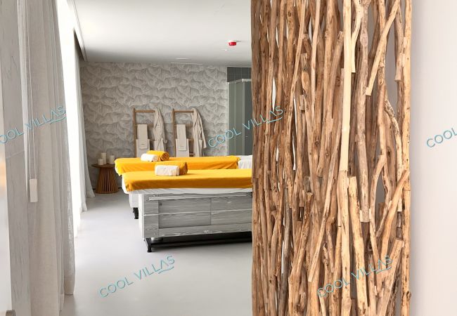 Apartamento em Armação de Pêra - BeachFront Apartment - 4 pax - swimming pool Apartamento em Armação de Pêra - BeachFront Apartment - 4 pax - swimming pool