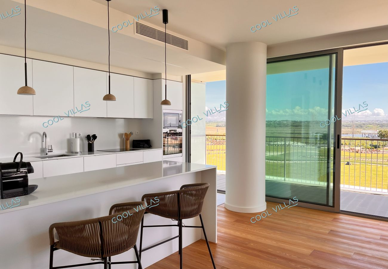 Apartamento em Armação de Pêra - BeachFront Apartment - 4 pax - swimming pool Apartamento em Armação de Pêra - BeachFront Apartment - 4 pax - swimming pool