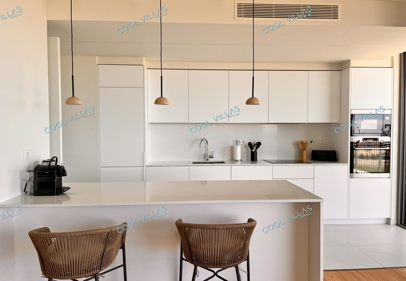 Apartamento em Armação de Pêra - BeachFront Apartment - 4 pax - swimming pool Apartamento em Armação de Pêra - BeachFront Apartment - 4 pax - swimming pool