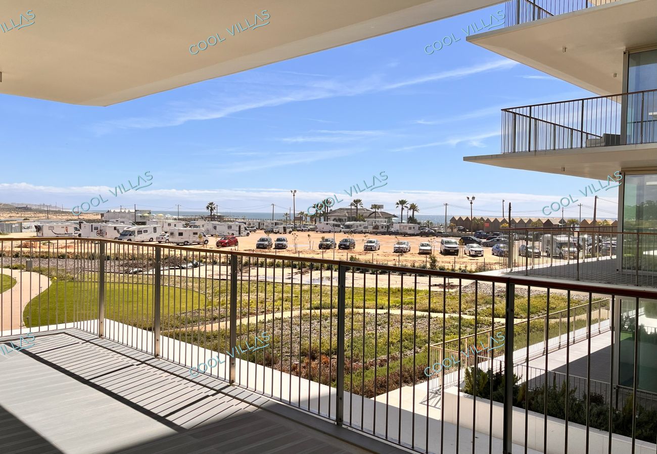 Apartamento em Armação de Pêra - BeachFront Apartment - 4 pax - swimming pool Apartamento em Armação de Pêra - BeachFront Apartment - 4 pax - swimming pool