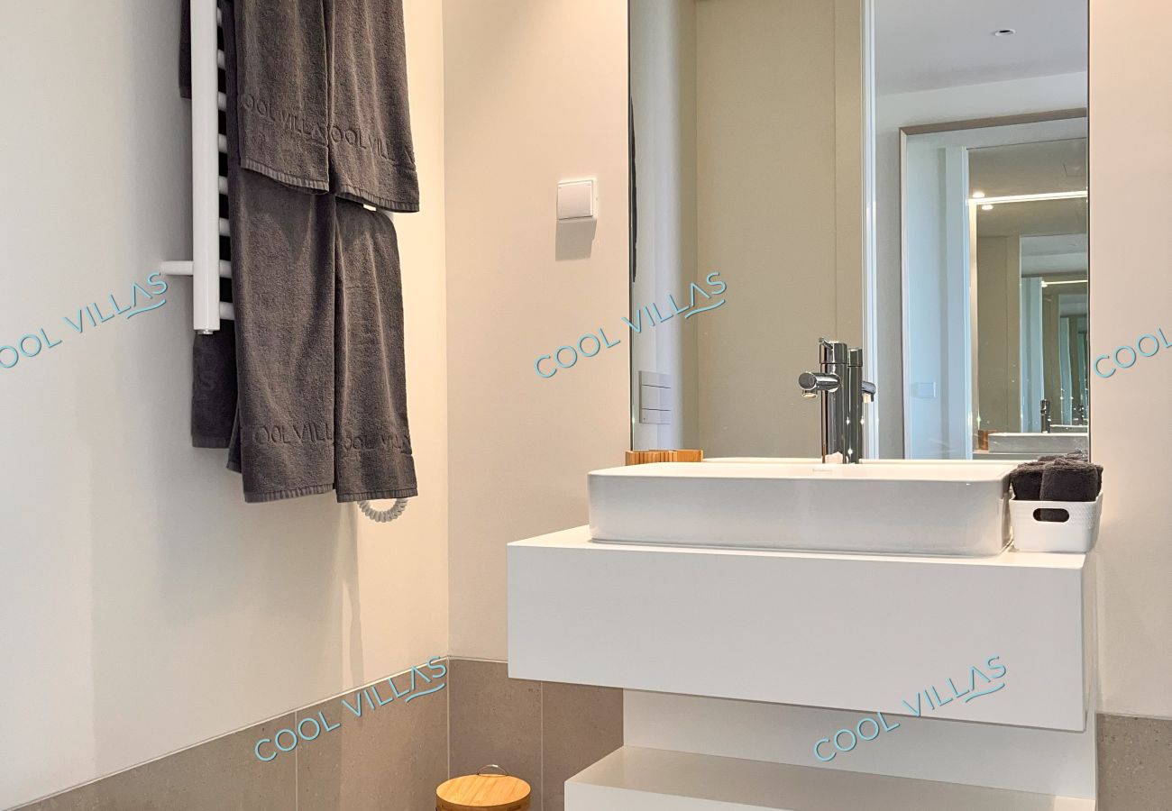 Apartamento em Armação de Pêra - BeachFront Apartment - 4 pax - swimming pool Apartamento em Armação de Pêra - BeachFront Apartment - 4 pax - swimming pool