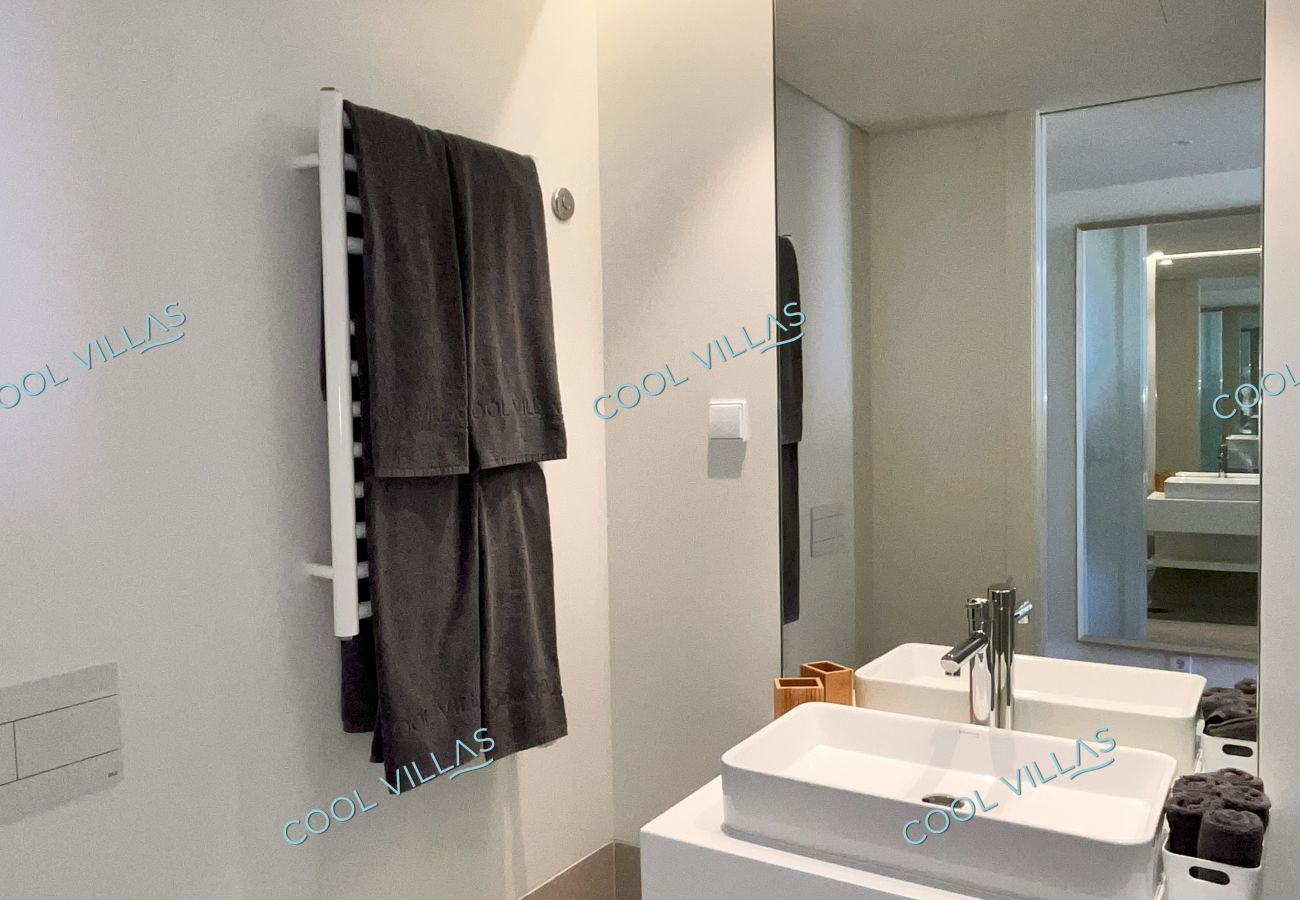 Apartamento em Armação de Pêra - BeachFront Apartment - 4 pax - swimming pool Apartamento em Armação de Pêra - BeachFront Apartment - 4 pax - swimming pool