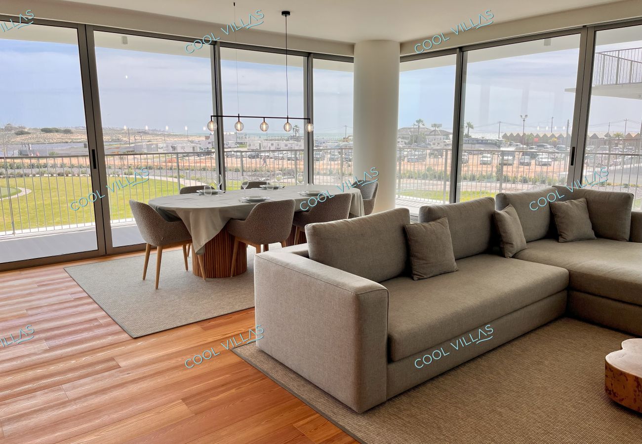 Apartamento em Armação de Pêra - BeachFront Apartment - 4 pax - swimming pool Apartamento em Armação de Pêra - BeachFront Apartment - 4 pax - swimming pool