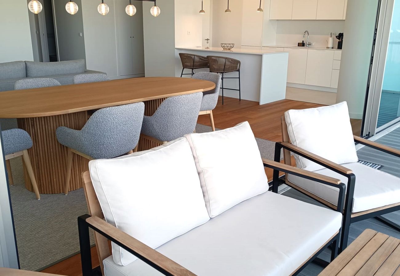 Apartamento em Armação de Pêra - BeachFront Apartment - 4 pax - swimming pool Apartamento em Armação de Pêra - BeachFront Apartment - 4 pax - swimming pool