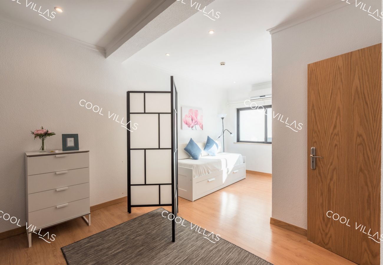 Apartment in Albufeira - Laurent Apartment - beach and city center Apartment in Albufeira - Laurent Apartment - beach and city center