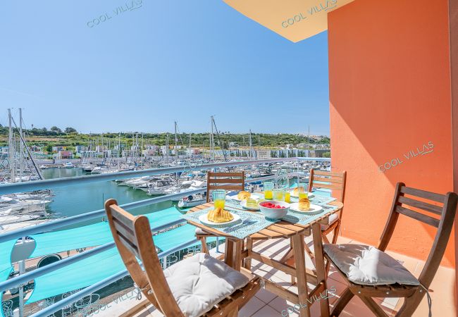 Apartment in Albufeira - Marina Water View - 6 people