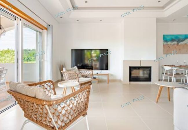Villa in Almancil - Crest 5 - 8 Pax  Golf/Beach Swimming pool Villa in Almancil - Crest 5 - 8 Pax  Golf/Beach Swimming pool