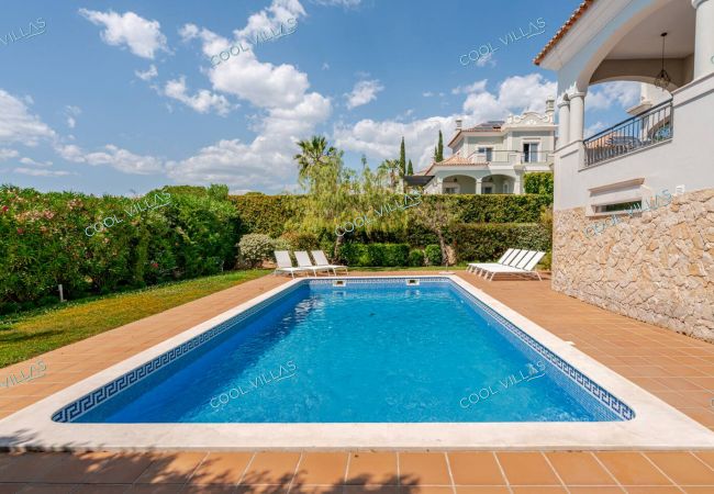 Villa in Almancil - Crest 5 - 8 Pax  Golf/Beach Swimming pool Villa in Almancil - Crest 5 - 8 Pax  Golf/Beach Swimming pool