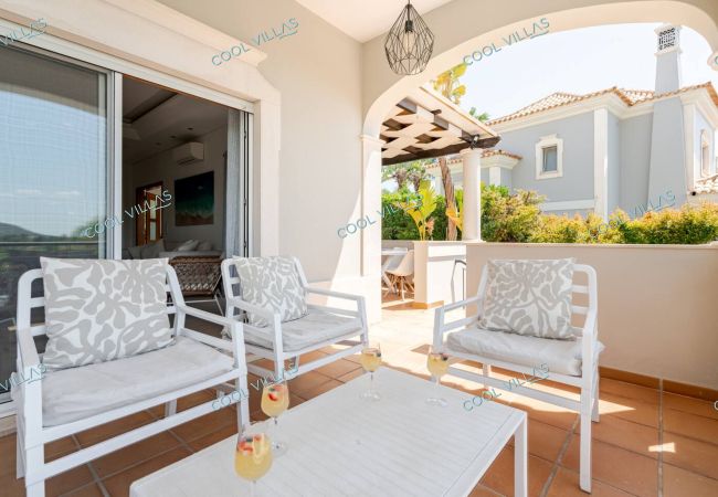 Villa in Almancil - Crest 5 - 8 Pax  Golf/Beach Swimming pool Villa in Almancil - Crest 5 - 8 Pax  Golf/Beach Swimming pool